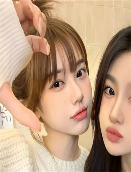 专业喜剧片评论：《我们的歌 第三季》的技术创新与艺术成就 ——深入探索喜剧片的艺术世界