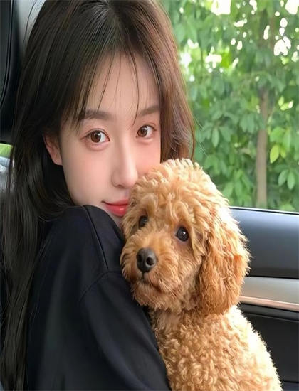 《双面少女2023》场景布置分析：环境设计与主题呼应探讨